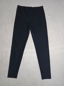 New GYM trouser For Girls Stylish And All Black
