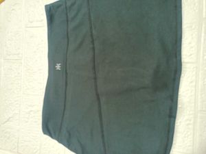 Athletic Skirt with Blue Accent Stretchy Sz 30-32