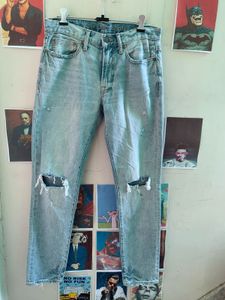 American Eagle Light Wash Distressed Jeans