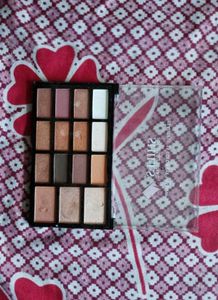 Shills Eyeshadow Palette