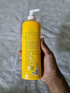 VLCC De-Tan + WhiteGlo Body Lotion