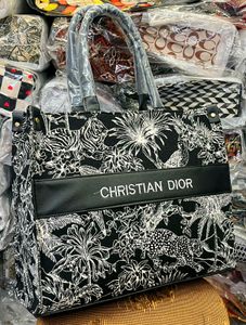 *NEW ARIVAL💍**CHRISTIAN DIOR