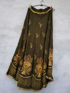 Bridal Lahenga in 90's design