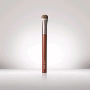 Rose Inc. Number 1 concealer brush