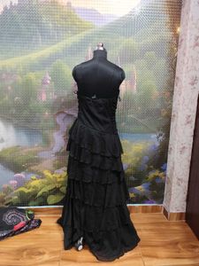 Black Tiered Gothic Sleeveless dress