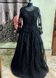 Black elegant Gown