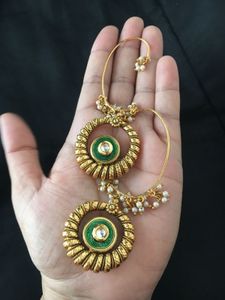 Statement gold and pearl Earcuff