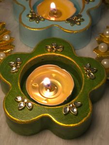 Decorative Flower Candle Holder