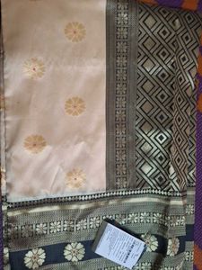 Elegant Cream &amp; Black Saree