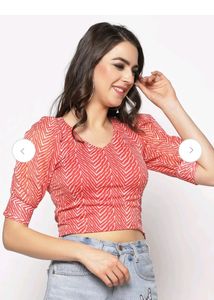 Sera Fitted Crop Top