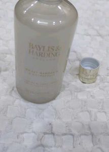 Baylis &amp; Harding shower gel