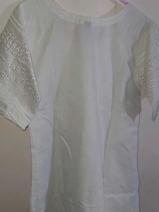 Elegant White Embroidered Kurta