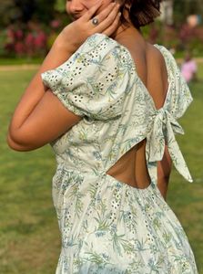 Open back Poplin Light Green Floral midi Dress