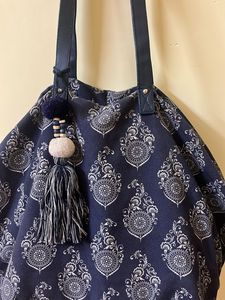 Anouk Hobo printed Handbag