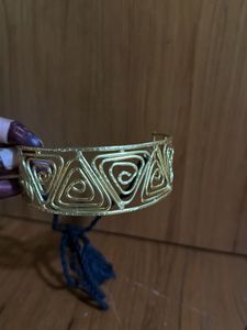 Exquisite Gold Tone Choker Necklace