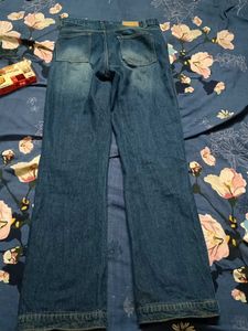Stylish Wide-Leg Denim Jeans