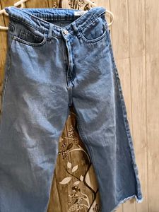 Light Wash Wide Leg Jeans