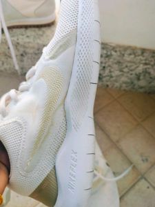 Zara &amp; Nike White Sneakers 2 set fix price
