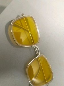 Trendy Yellow Square Sunglasses