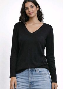 Black V-Neck Pullover