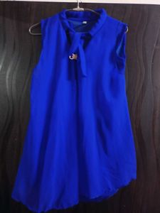 Royal Blue Sleeveless V-Neck Top