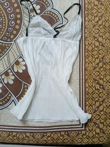 elegant white lace trim loose camisole top