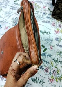 WOODLAND CROSSBODY BAG