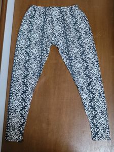 Stylish Printed Leggings