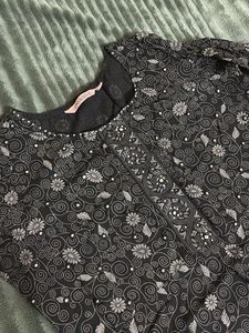 Brand: Unknown Kurta with Detailed Pattern