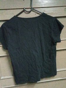Black Basic Tee