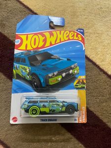 Hot Wheels Track Dwagon  Toy Car