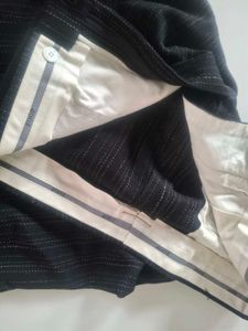 Elegant Striped men 2 piece suit