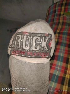 Grey "Rock Show Features" Cap