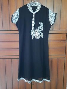 black synthetic kurta