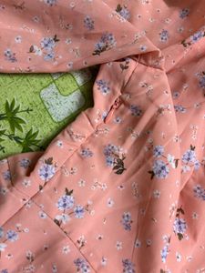 Chic Pink Floral Puff Sleeve Top