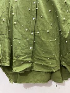 Chic Pearl Embellished Oversized Shirt