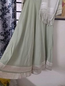 KHUSHAL K Regular thread work kurta with tr
