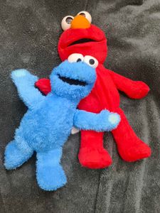 Elmo &amp; Cookie Monster Plush Toys