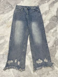 Distressed Wide Leg Jeans with Fringed Hem