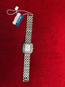 Branded Watch New With Tag 😍❤️