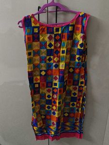 Vibrant Geometric Print Kurta