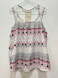 MAX Patterned Tank Top with Lace Detail