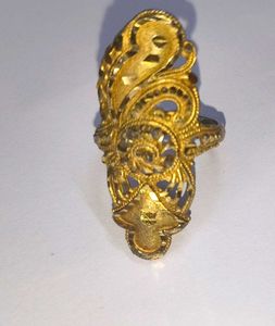 Exquisite Filigree Gold Ring large size