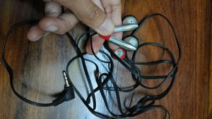 Wired Earphones
