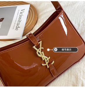 LUXURIOUS YSL SLING BAG 💼