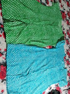 2 Kurtas....