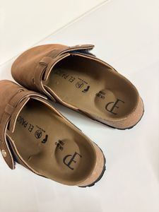 Brown Clogs(Fixed Price)
