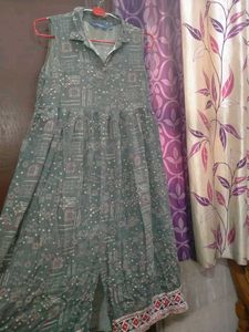 Green Printed Ethnic Gown