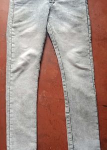 Men's Grey Washed Slim Fit Jeans