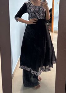 Black kurti